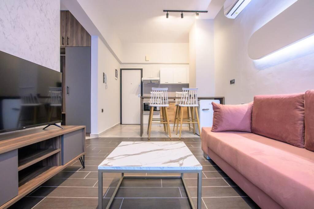 Luxury Central Apartment 4,1 Larissa Esterno foto