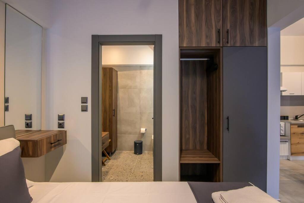 Luxury Central Apartment 4,1 Larissa Esterno foto